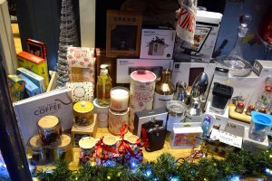 A festively decorated Steamer Trader Cookshop window